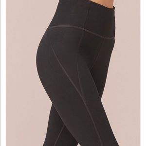 Girlfriend Collective | Essential high rise compressive leggings